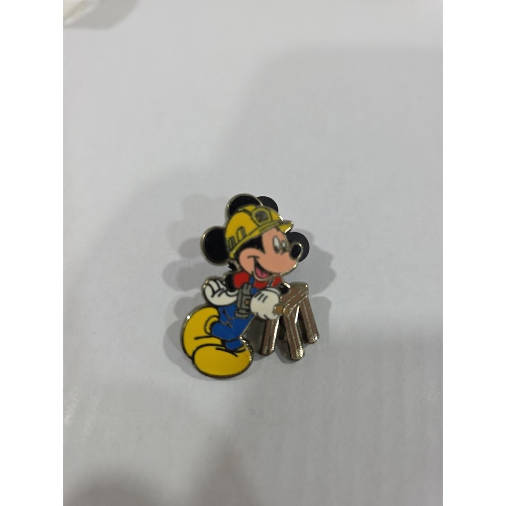 Disney Mickey Mouse Construction Contractor Pin